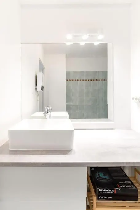 Beautiful Apartment With Terrace + Private Parking Toulouse 0*,  France